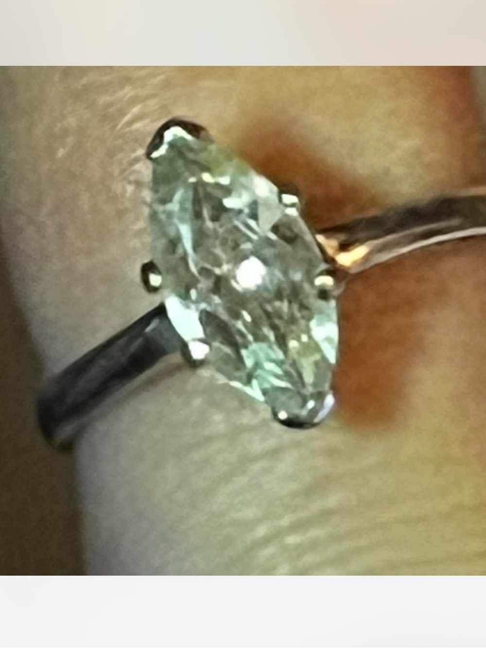Vintage Sterling Silver Marquise-Cut CZ Ring size 4.5 - Picture 2 of 4